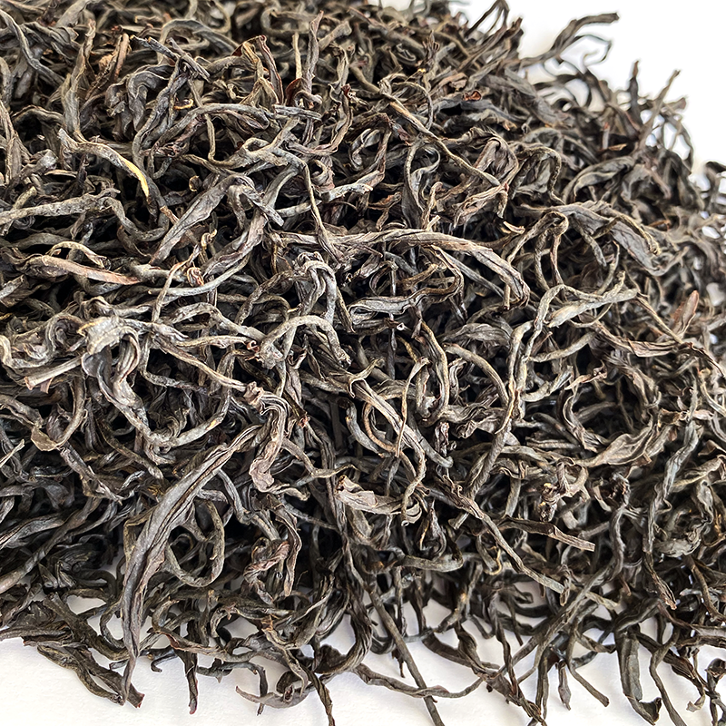 Yu Chi Red Jade "Hong Yu" Yu Chi Red Jade "Hong Yu"