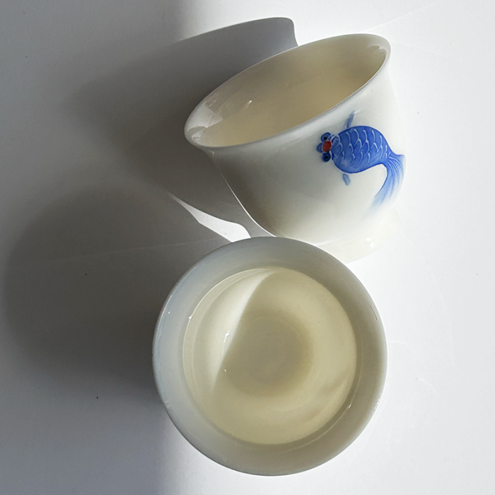 PORCELAIN CUP "FISH" 5CL