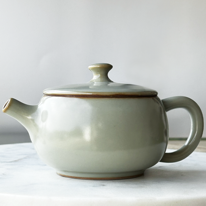 GLAZED CLAY TEAPOT 230ML